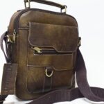 Cowhide Leather Crossbody Bag (Hazelnut)